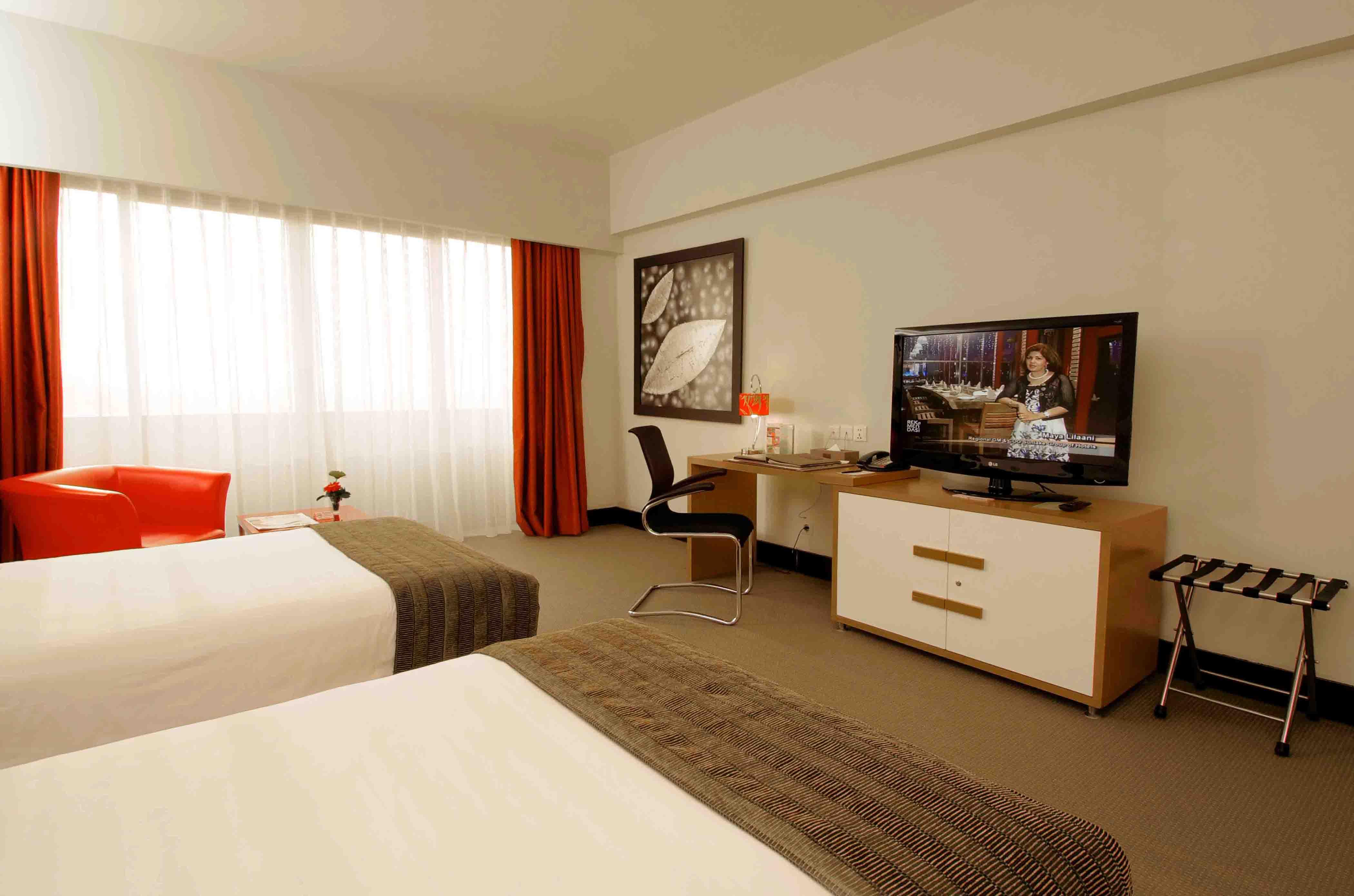 Merlynn Park Hotel Dżakarta Zewnętrze zdjęcie